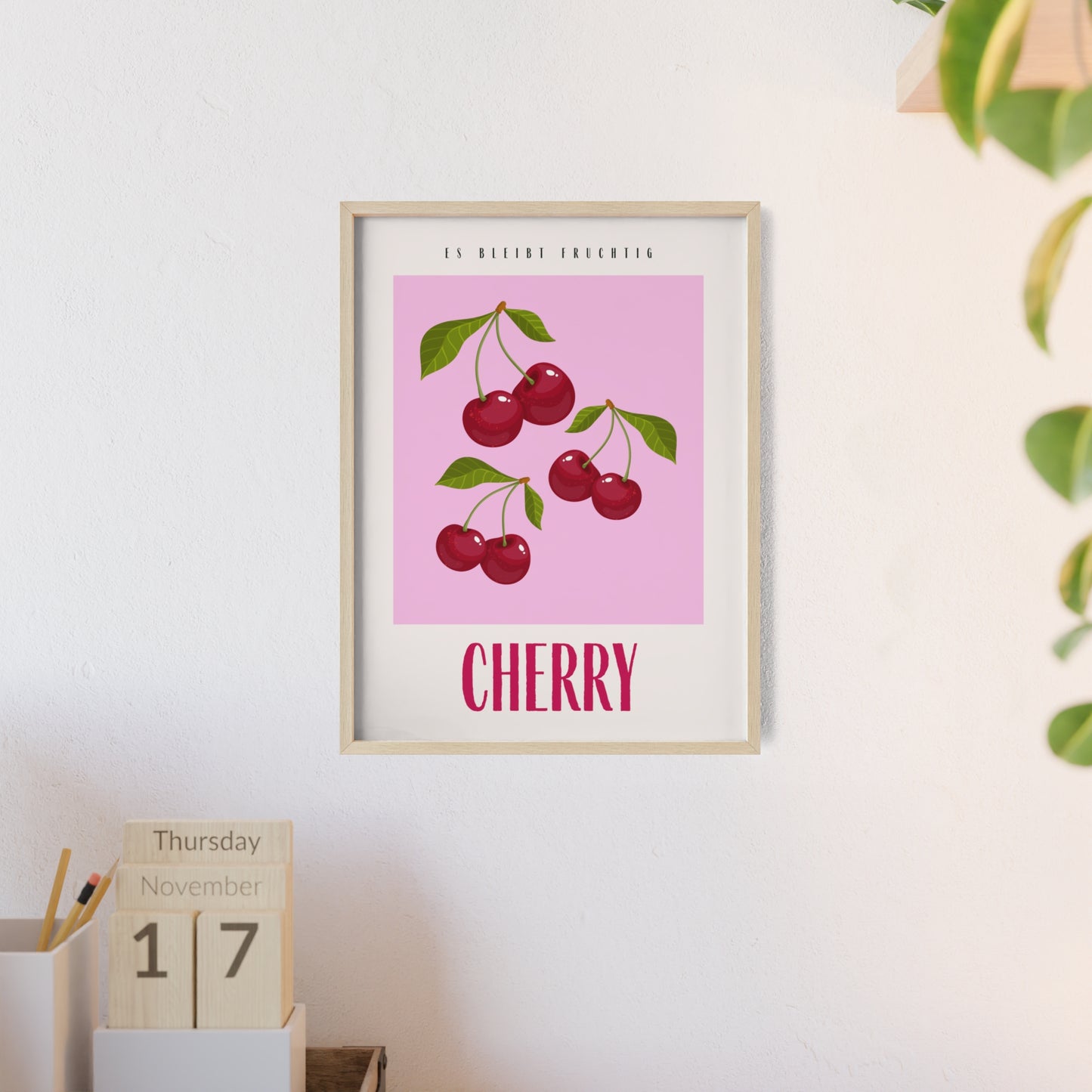 Wandposter mit Holzrahmen - Cherry Pink