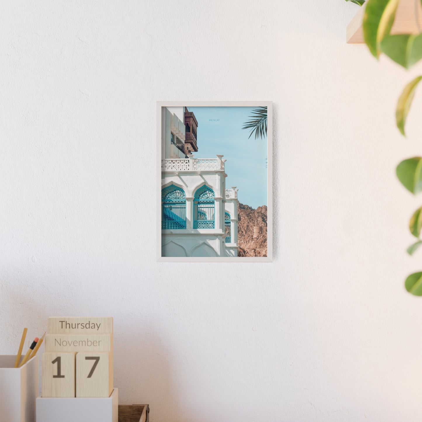 Wandposter - Beautiful Muscat Poster mit Holzrahmen