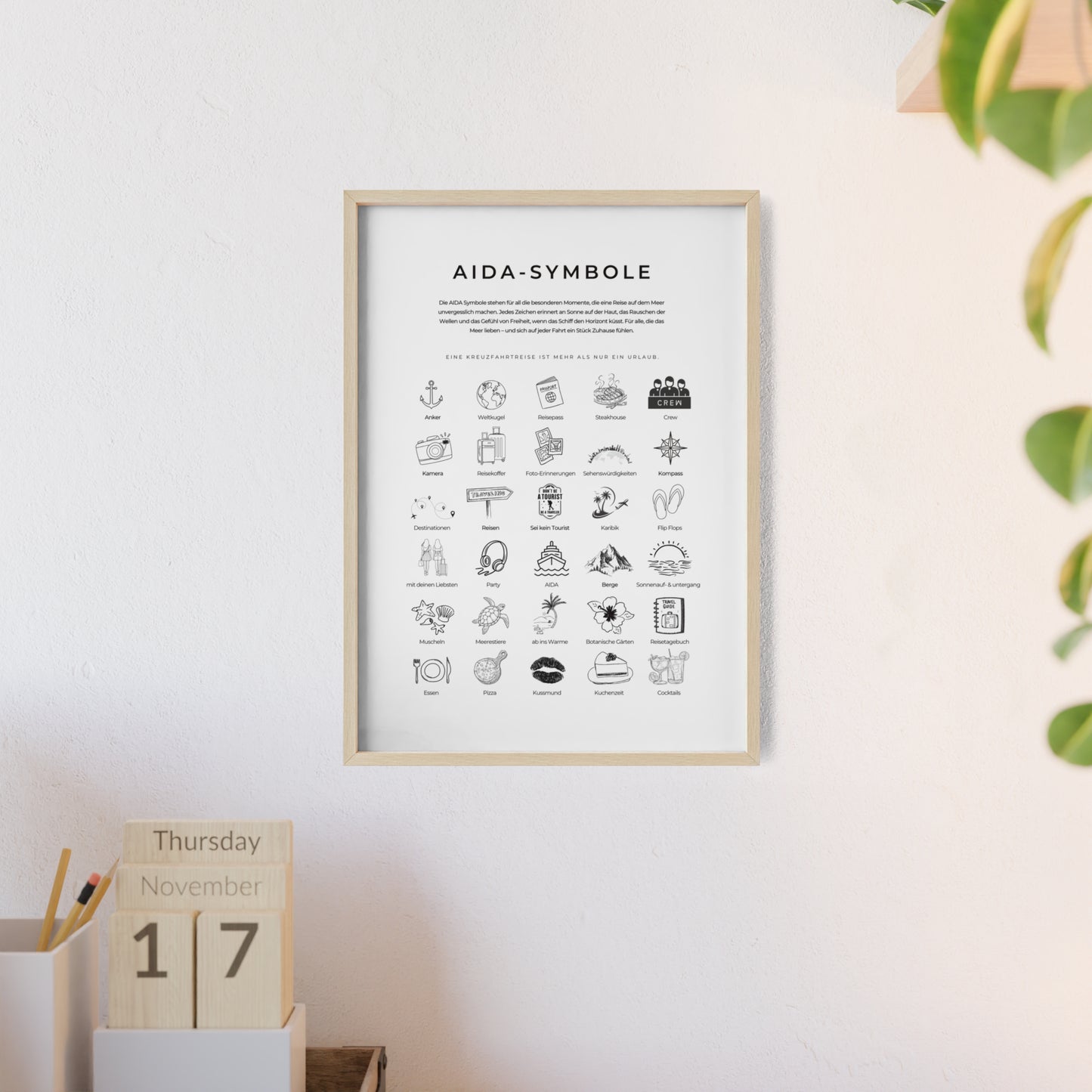 Wandposter mit Holzrahmen - AIDA und Reisesymbole